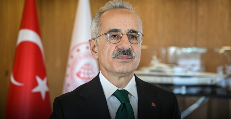 Uraloğlu  açıkladı! Karadeniz'de saldırıya uğrayan geminin mürettabatı iyi