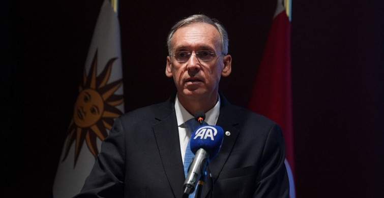 Uruguay Bağımsızlık Bildirgesi'nin 200. Yıl Dönümü Kutlandı