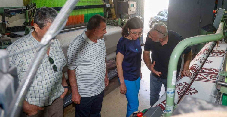Uşak belediye başkan vekili Özkan dokumacılar sitesindeki esnafı ziyaret etti