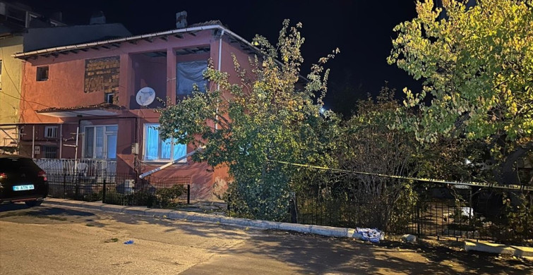 Uşak'ta Aile İçi Kavga Kanlı Bitti Uşak'ta Aile İçi Kavga Kanlı Bitti