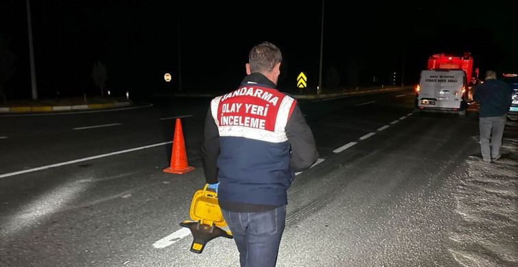 Uşak'ta Trafik Kazası: 1 Ölü, 1 Yaralı
