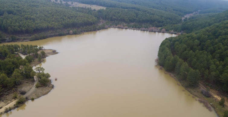 Uşak'taki Küçükler Barajı'nda Su Seviyesi Artıyor