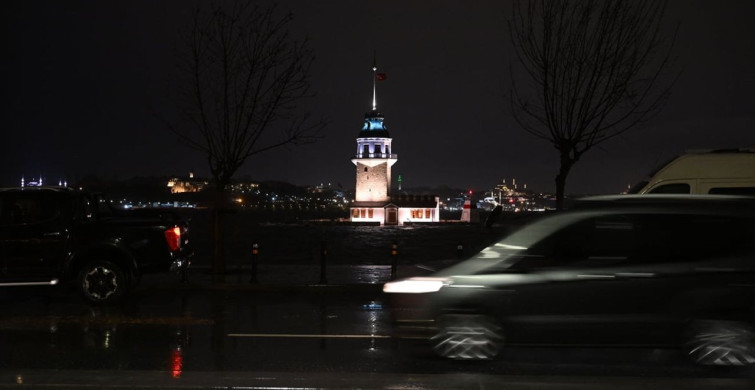 Üsküdar'da Dolu Yağışı Hayatı Olumsuz Etkiledi