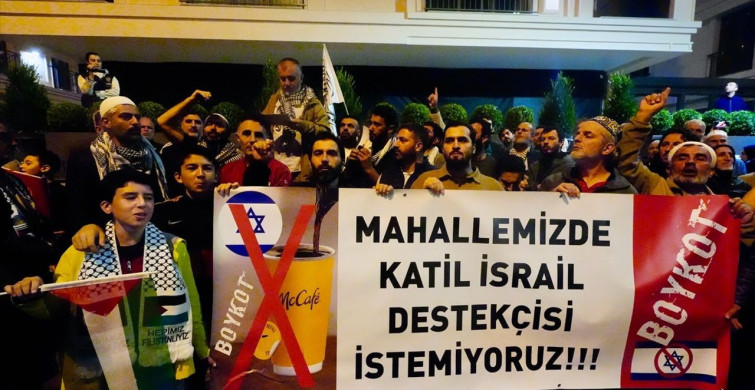 Üsküdar'da McDonald's Protestosu