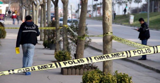 Üsküdar'da Öğrenci Velisi Öğretmeni Vurdu!