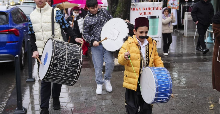 Üsküdar'da Ramazan Coşkusu Öğrencilerle Taşındı