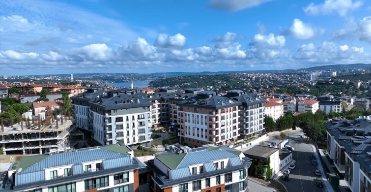 Üsküdar'daki Özevim Sitesi 'Yarısı Bizden' ile Yeniden Doğdu