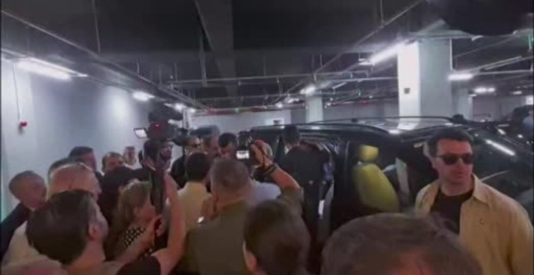 Usta oyuncu Kadir İnanır son yolculuğuna uğurlandı