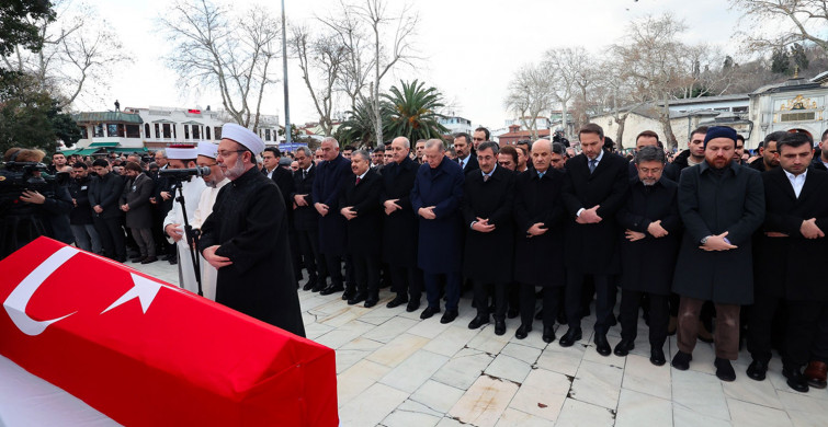 Usta yazar Alev Alatlı son yolculuğuna uğurlandı