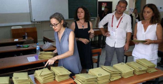 Usulsüzlük Yaptığı Tespit Edilen 91 Bin Kişinin Seçmen Kaydı Donduruldu