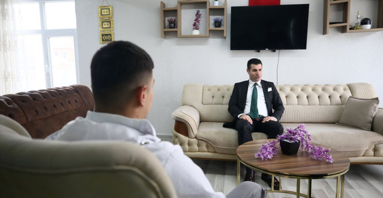 Uyuşturucu Bağımlılığını Yenip Yeni Bir Hayata Adım Atan Otizmli Genç