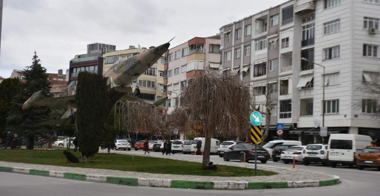 Uzmanlar deprem riski yok dedi: Vatandaşlar o ile akın etti