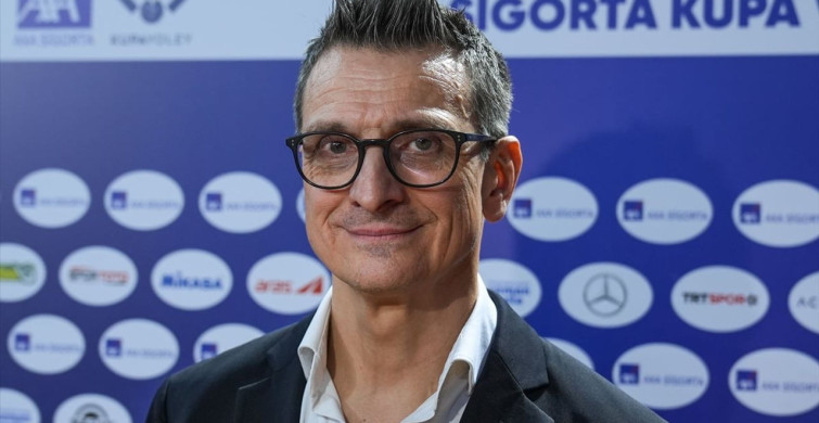 VakıfBank'ın Galatasaray'ı Yenerek Finale Yükselişi