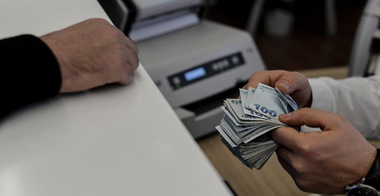 Vakıfbank'tan beklenen emekli promosyonu duyuruldu! Vakıfbank zamlı emekli promosyon miktarı