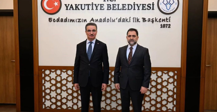 Vali Baruş, Yakutiye Belediyesi'ni ziyaret etti