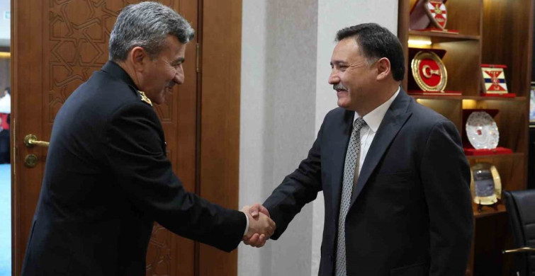 Vali Çiçek'ten Jandarma Teşkilatı'na Destek