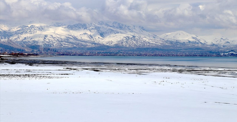 Van Gölü Havzası'nda Yağışlar Umut Veriyor