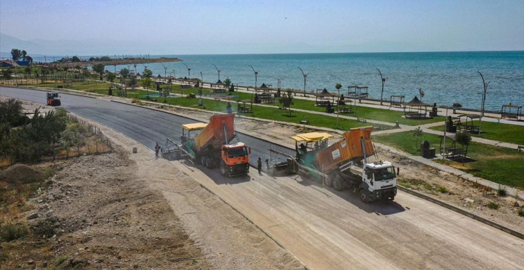 Van Gölü Sahil Yolu 3. Etap Çalışmalarında İlerleme Kaydedildi