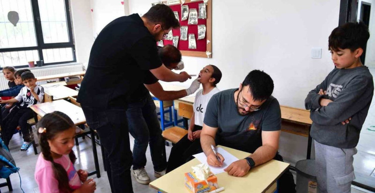 Van YYÜ'den Üzerine Üniversite-Köy Buluşmaları Programı Düzenlendi
