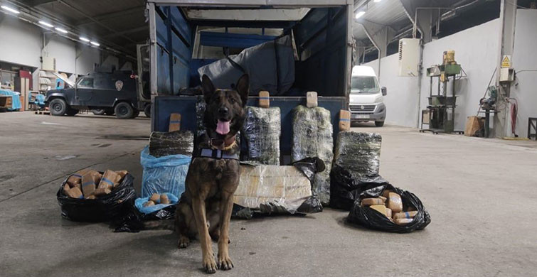Van’da 216 Kilogram Uyuşturucu Ele Geçirildi
