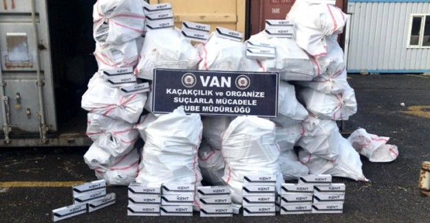 Van'da Bir Ayda 189 Bin Adet Paket Kaçak Sigara Yakalandı