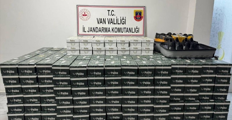 Van'da Gümrük Kaçağı Ayakkabı Operasyonu