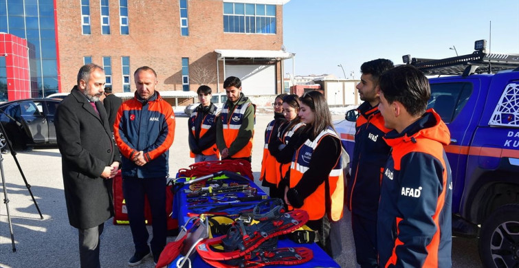Van'da Üniversite Öğrencilerine Afet Bilinci Eğitimi