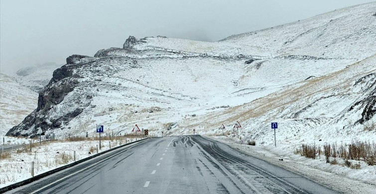 Van'ın Yüksek Kesimlerinde Kar Yağışı