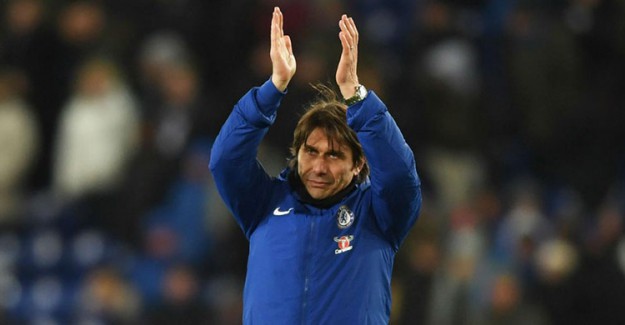 Ve Chelsea Conte İle Yollarını Ayırdı!