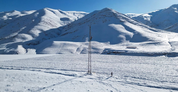 VEDAŞ'ta 30 Yıllık Fedakarlık: Dağlarda Elektrik Arızalarına Mücadele