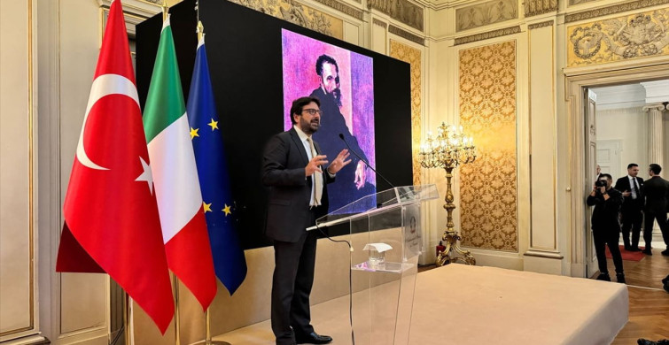 Venedik Sarayı'nda Michelangelo'nun Hayatı ve Eserleri Tartışıldı