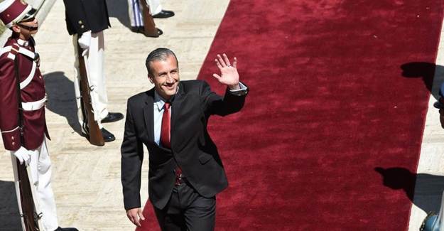 Venezuela'da Devlet Başkan Yardımcısı El Aissami Coronavirüse Yakalandı