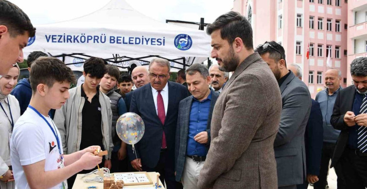 Vezirköprü MTAL'de Bilim Şöleni Coşku İle Kutlandı