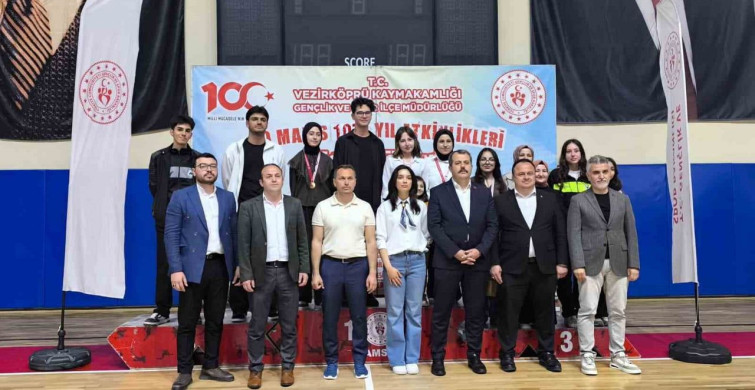 Vezirköprü'de Liseler Arası Münazara Yarışması