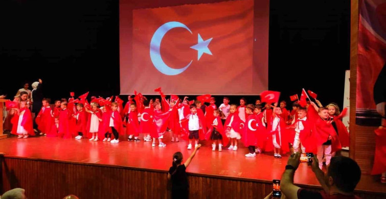 Vezirköprü'de Miniklere Belge Töreni Düzenlendi
