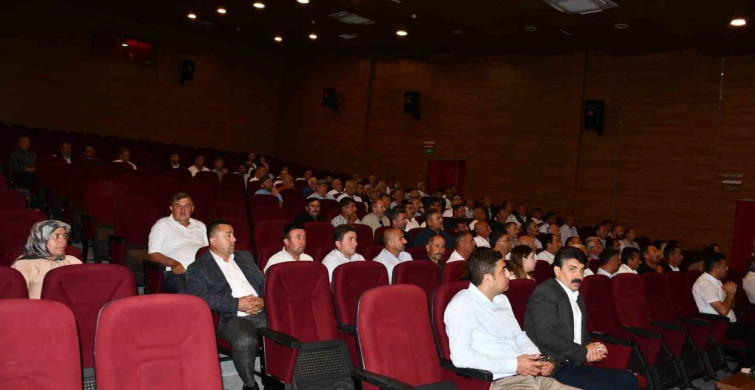Vezirköprü'de muhtarlara bilgilendirme toplantısı düzenlendi