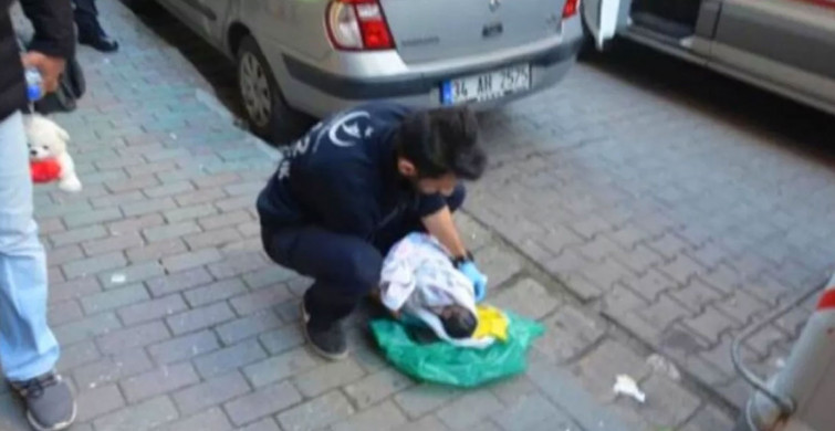 Vicdansızlığın Böylesi: Bahçede Yeni Doğmuş Bir Bebek Bulundu