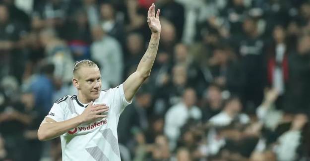 Vida'nın Menajeri: 'Beşiktaş'ta Kalmak İstiyor'