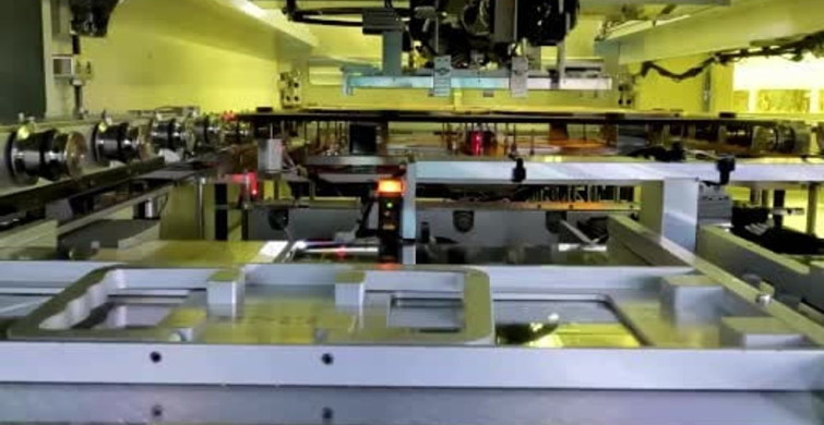 Vietnam’da ilk ulusal yarı iletken çip üretim destek merkezi kuruldu