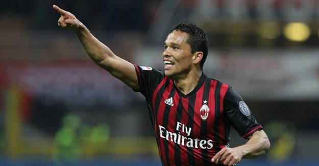 Villarreal, Carlos Bacca’yı Renklerine Bağladı!