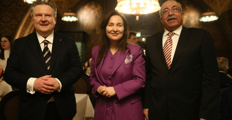 Viyana Belediyesi Ramazan İftar Programı Düzenledi