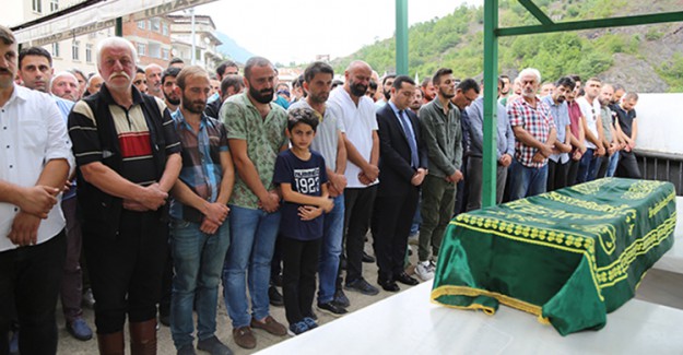 Yağız Bebek Toprağa Verildi