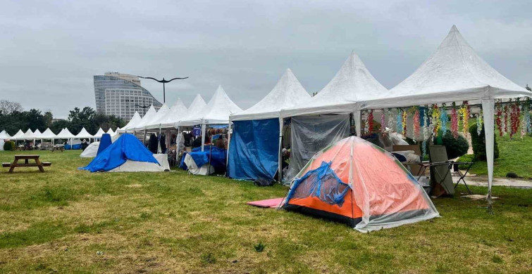 Yağmur Portakal Çiçeği Karnavalı'nı Olumsuz Etkiledi