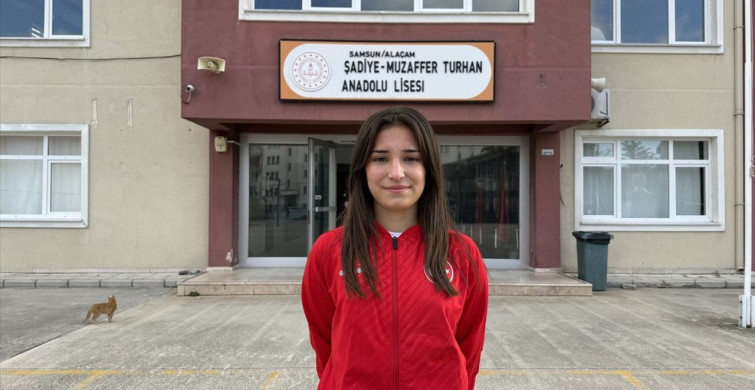 Yağmur Tosun, Dünya Kupası'nda Bronz Madalya ile Döndü
