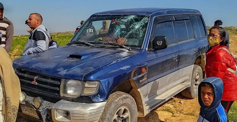 Yahudiler'den Filistinli Aileye Taşlı Sopalı Saldırı