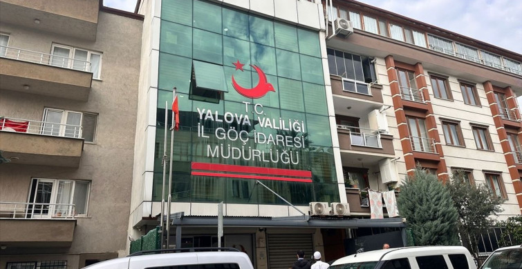 Yalova'da Göç İdaresi Müdürü ve 8 Kişi Gözaltına Alındı