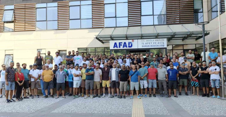 Yamaç paraşütçülerinden talepler Muğla yetkililerine iletildi