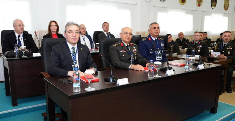 Yapay Zeka ve Savunma Sanayii: İzmir Paneli