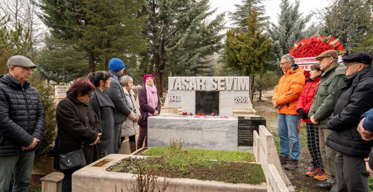 Yaşar Sevim, Kabri Başında Anıldı