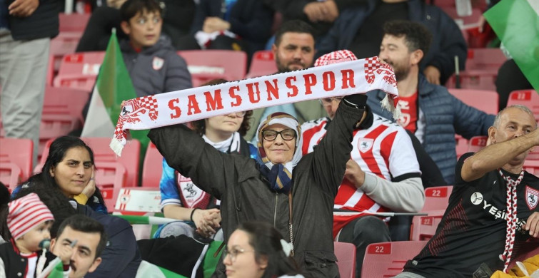 Yaşları 71 ve 82, Taraftarı Oldukları Samsunspor'un Maçlarını Hiç Kaçırmıyorlar